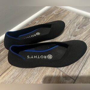 Black Rothy’s Round Toe Size 7